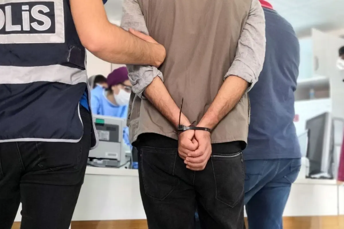 FETÖ Operasyonunda 33 Künefe Şüphelisi Yakalandı!