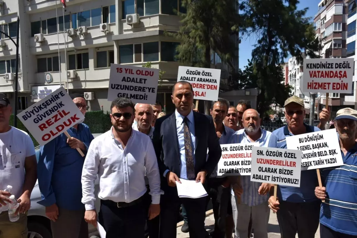 İzmir’de Kentsel Dönüşüm Mağdurları Ses Yükseltiyor