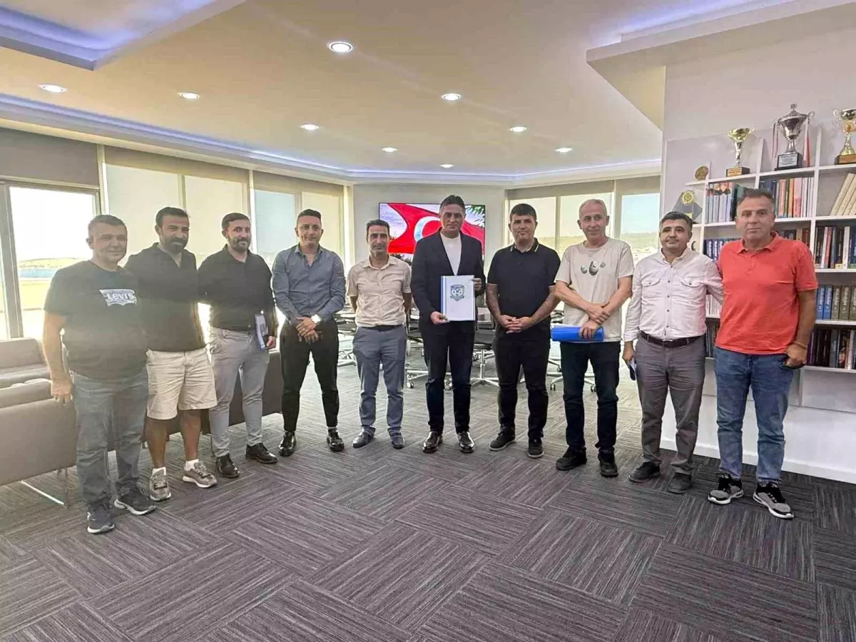 Aliağa’da Masterler Futbol Turnuvası Başlıyor!