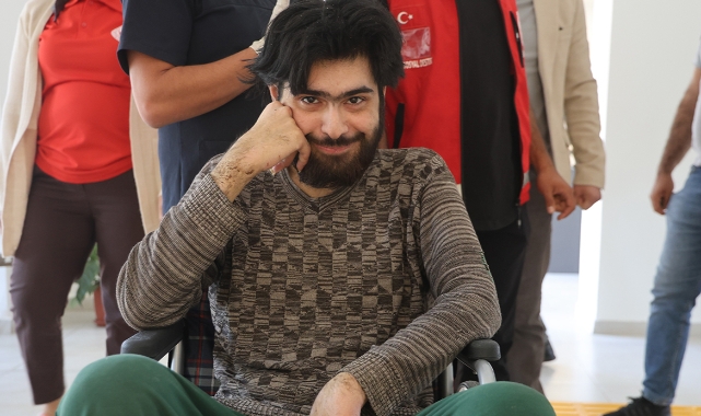 Depremzede Barış’a Aile ve Sosyal Hizmet Desteği