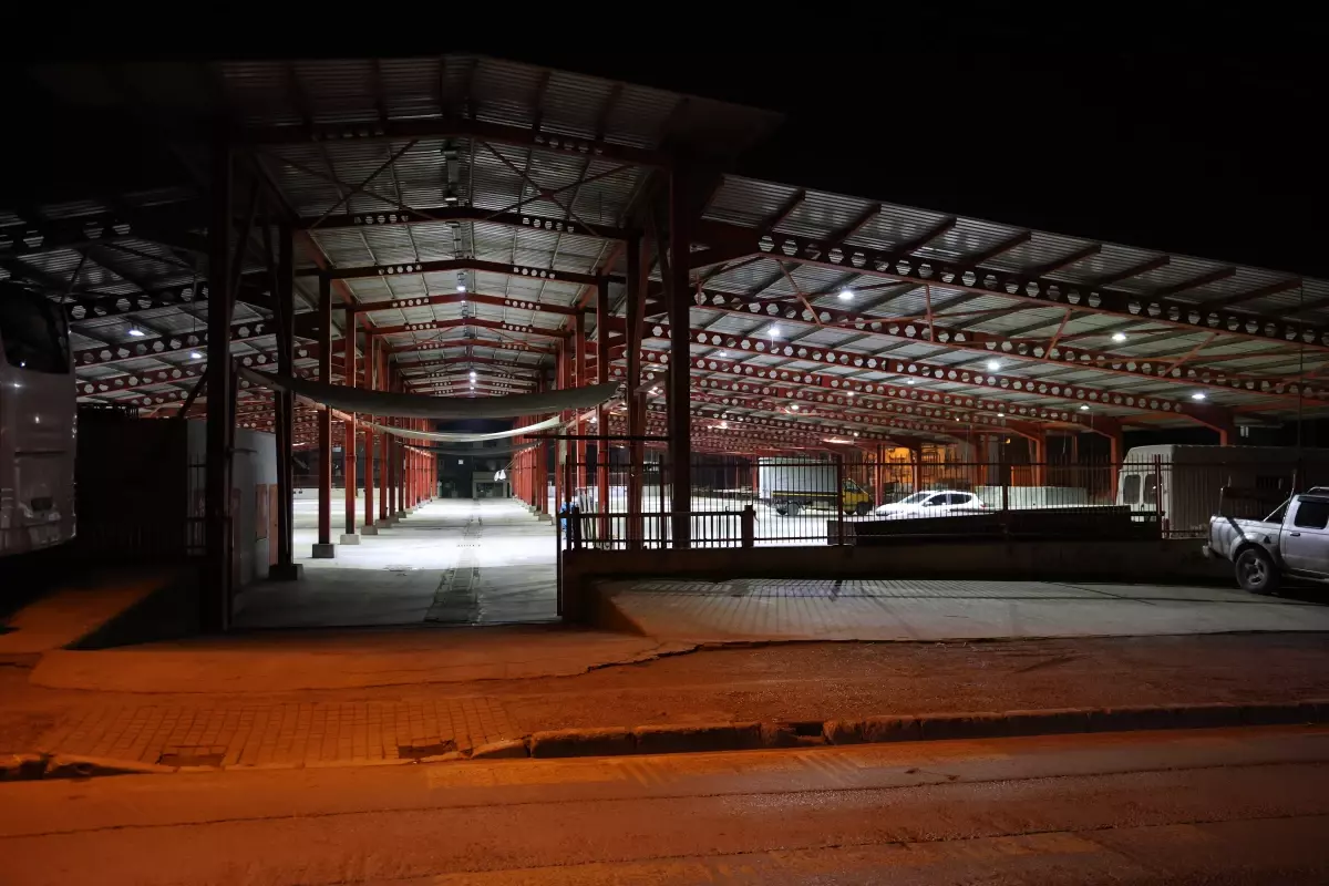 İftar Çadırında Bıçaklı Saldırı: Koordinatör Yaralı