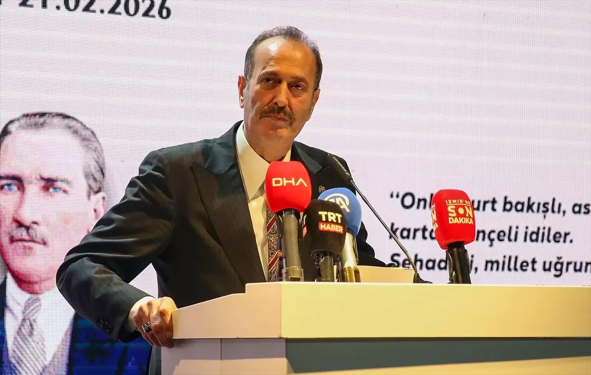 Türk Gençliği Geleceği Sahipleniyor!