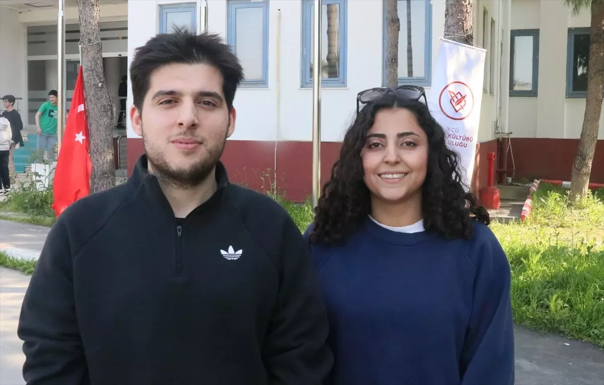 Öğrenciler Su Krizine Dikkat İçin Koştu