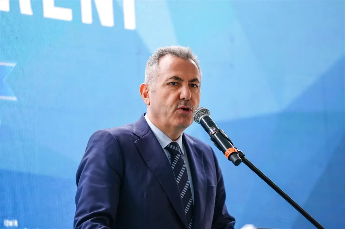 İzmir’de 20 Yeni Okul Açıldı, Eğitim Seferberliği Sürüyor!