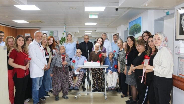 Yaşlılar Haftası’nda Hastalara Moral Dolu Etkinlik