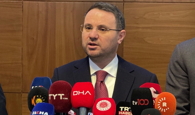 Adalet Bakanı Gürlek: Gençlere Sosyal Medya Uyarısı!