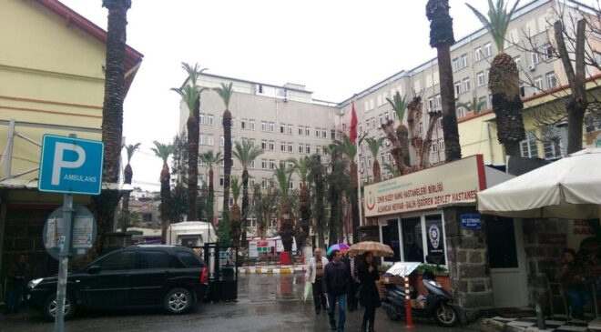 Anne ve Oğul Kalp Krizinden Hayatını Kaybetti!