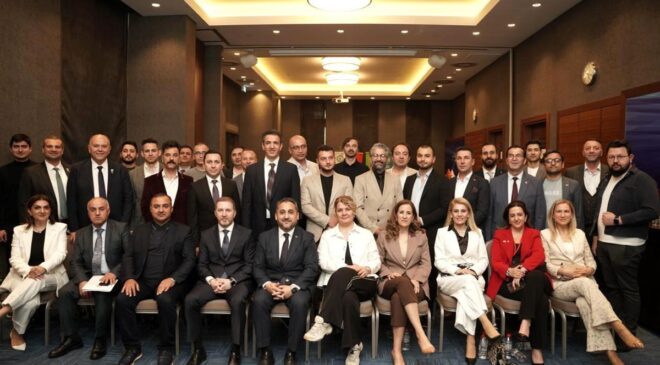 İzmir’de Türkiye-Azerbaycan Ekonomik Buluşması