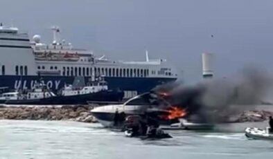 Çeşme’de Motoryatta Yangın Paniği! Maddi Hasar Büyüktü