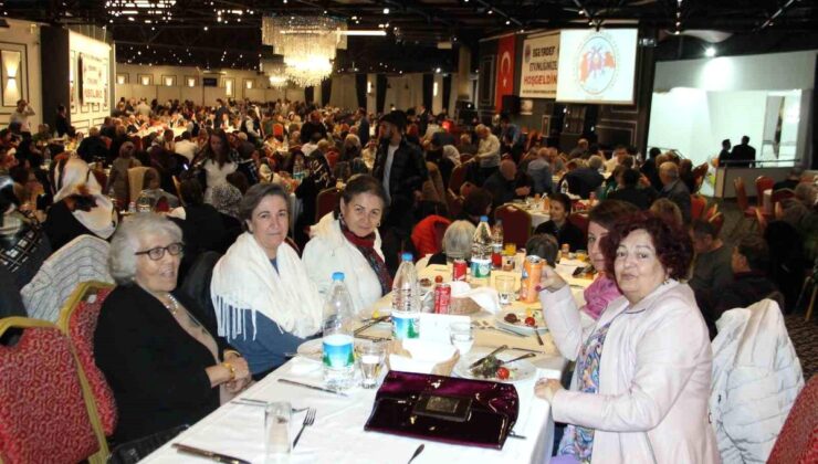 Erzincanlılar İzmir’de Birlikte Hasret Giderdi