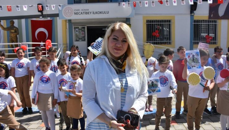 İpek Soylu, İzmir’de Çocuklarla Tenis Keyfi Yaşadı!