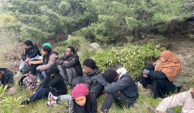 İzmir’de 26 Düzensiz Göçmen Kurtarıldı
