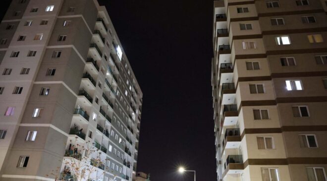 Buca’da Yurt Yemeği Sonrası 28 Öğrenci Hastaneye Kaldırıldı