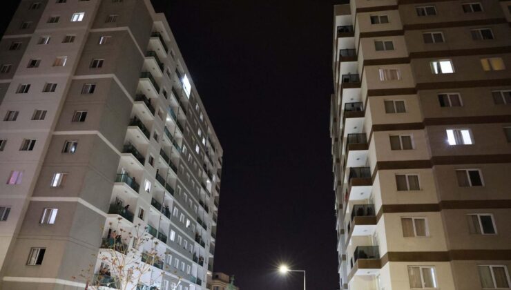 Buca’da Yurt Yemeği Sonrası 28 Öğrenci Hastaneye Kaldırıldı