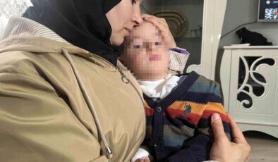 İzmir’de 2 Yaşındaki Çocuğa Bıçaklı Saldırı!