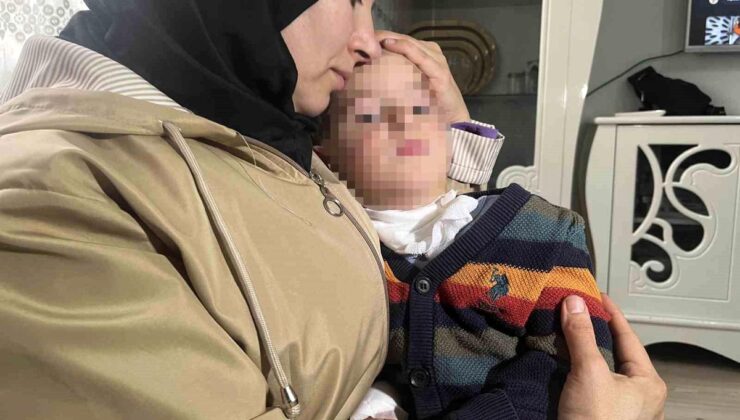 İzmir’de 2 Yaşındaki Çocuğa Bıçaklı Saldırı!