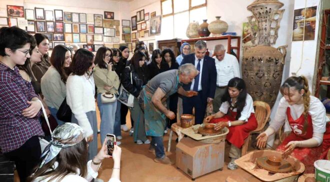 Menemen, Geleceğin Restorasyon Uzmanlarını Ağırladı