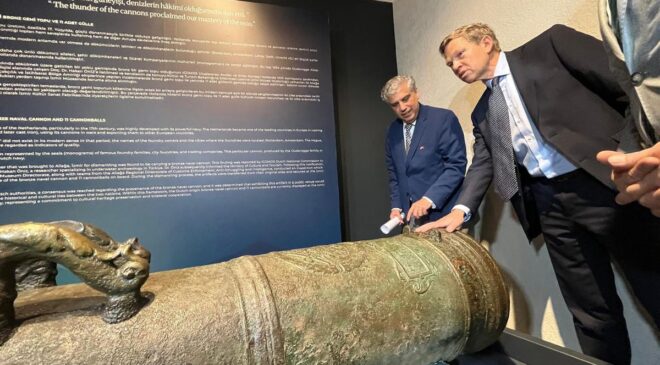 17. Yüzyıldan Kalma Gemi Topu İzmir’de Sergileniyor