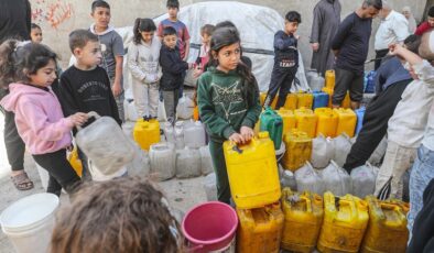 İsrail’den Gazze’ye Su Engellemesi Soykırım İddiası