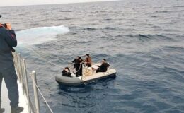 Seferihisar’da Düzensiz Göçmen Kurtarıldı!